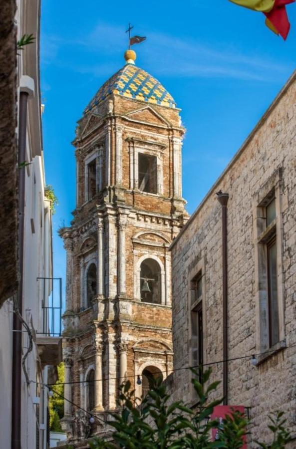 Le Scale Di Pietra Bed & Breakfast Conversano Exterior photo