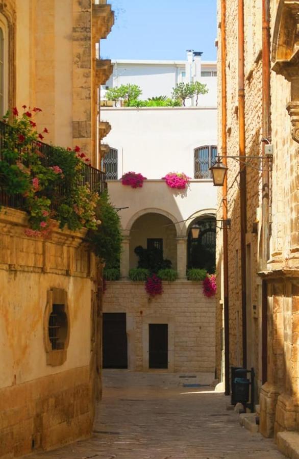 Le Scale Di Pietra Bed & Breakfast Conversano Exterior photo