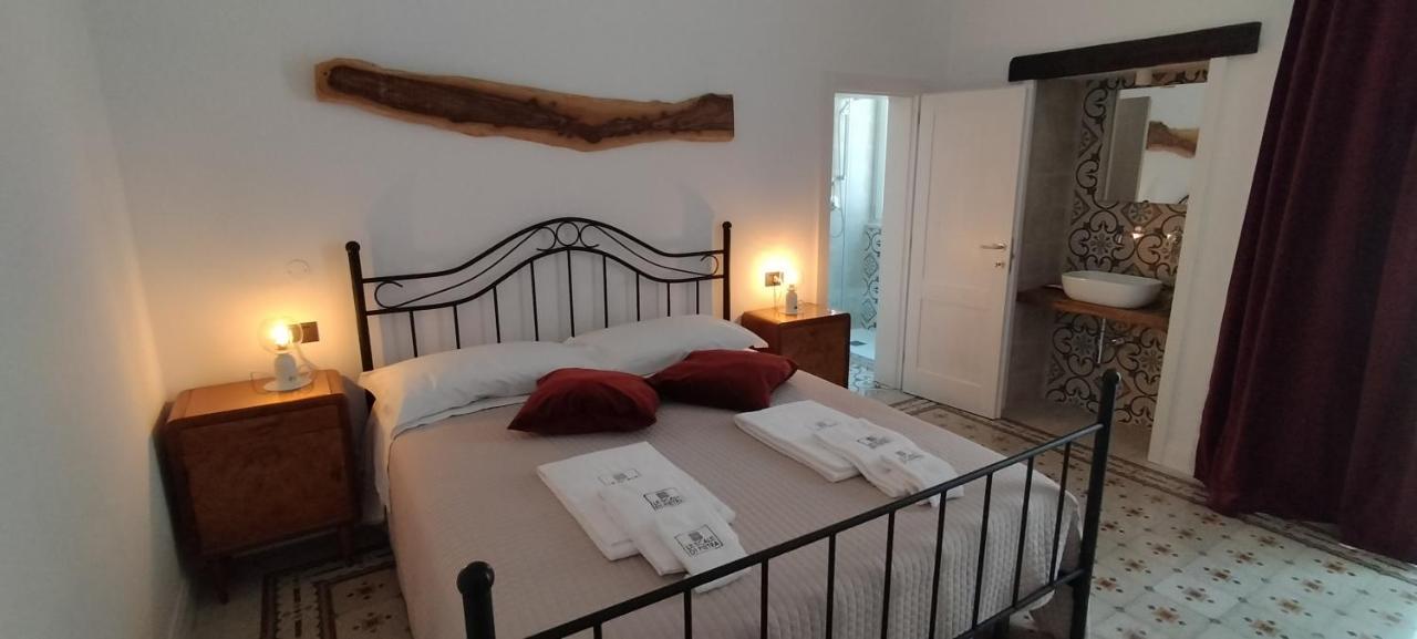 Le Scale Di Pietra Bed & Breakfast Conversano Exterior photo